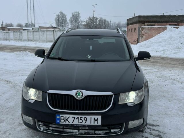 Черный Шкода Суперб, объемом двигателя 2 л и пробегом 300 тыс. км за 8500 $, фото 1 на Automoto.ua