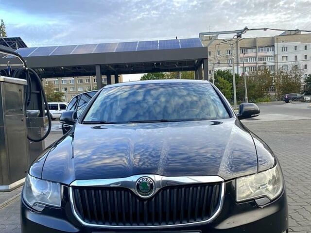 Чорний Шкода Суперб, об'ємом двигуна 1.8 л та пробігом 280 тис. км за 7800 $, фото 1 на Automoto.ua