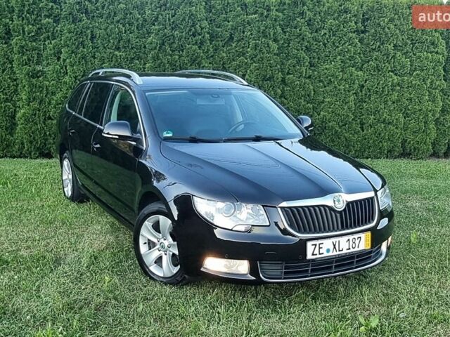 Чорний Шкода Суперб, об'ємом двигуна 2 л та пробігом 262 тис. км за 11600 $, фото 1 на Automoto.ua