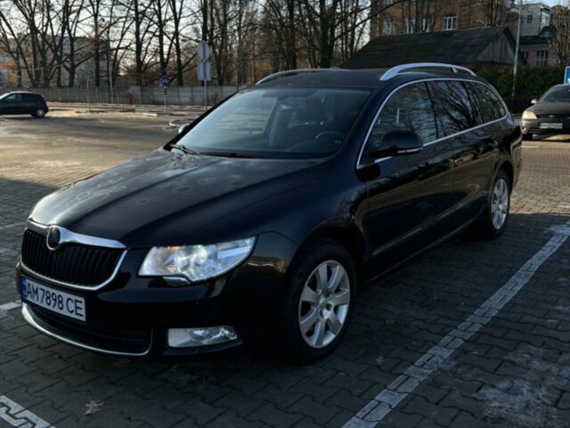 Черный Шкода Суперб, объемом двигателя 2 л и пробегом 340 тыс. км за 10999 $, фото 1 на Automoto.ua