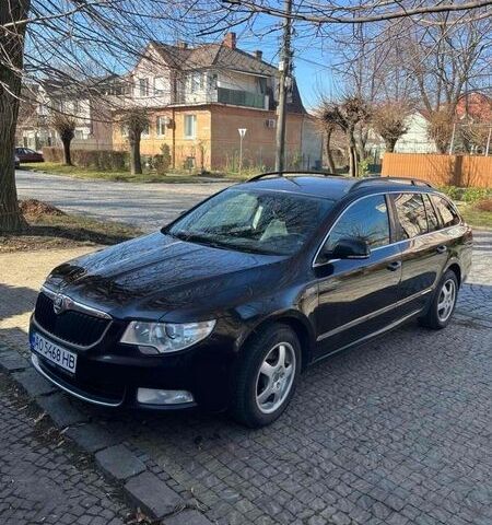 Черный Шкода Суперб, объемом двигателя 2 л и пробегом 400 тыс. км за 8500 $, фото 1 на Automoto.ua