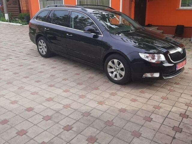 Чорний Шкода Суперб, об'ємом двигуна 2 л та пробігом 295 тис. км за 10600 $, фото 1 на Automoto.ua