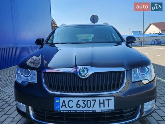 Черный Шкода Суперб, объемом двигателя 2 л и пробегом 277 тыс. км за 11700 $, фото 1 на Automoto.ua