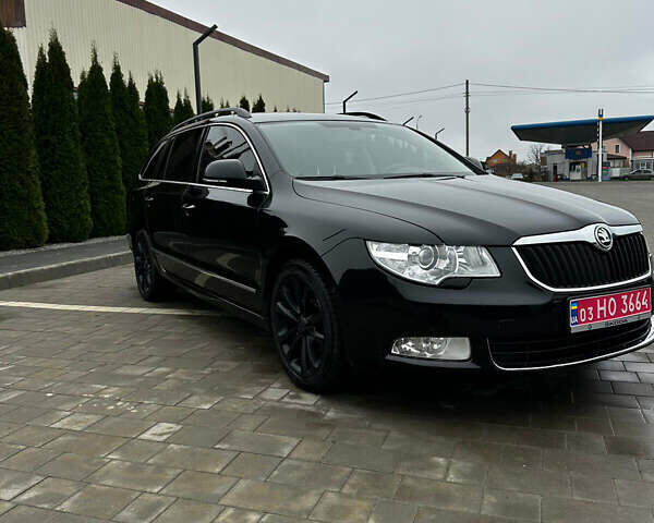 Чорний Шкода Суперб, об'ємом двигуна 2 л та пробігом 275 тис. км за 10500 $, фото 1 на Automoto.ua