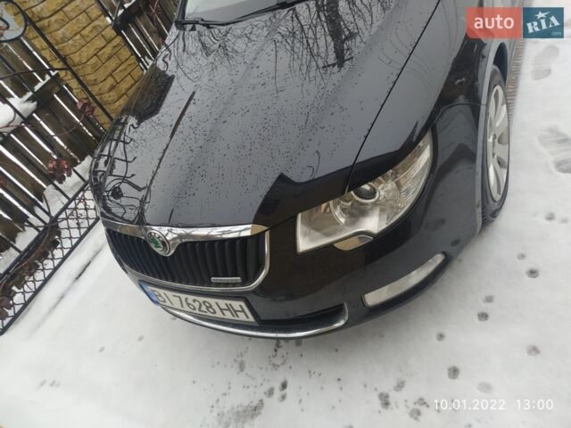 Черный Шкода Суперб, объемом двигателя 1.6 л и пробегом 299 тыс. км за 9800 $, фото 1 на Automoto.ua