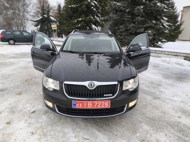 Черный Шкода Суперб, объемом двигателя 0 л и пробегом 203 тыс. км за 12300 $, фото 1 на Automoto.ua