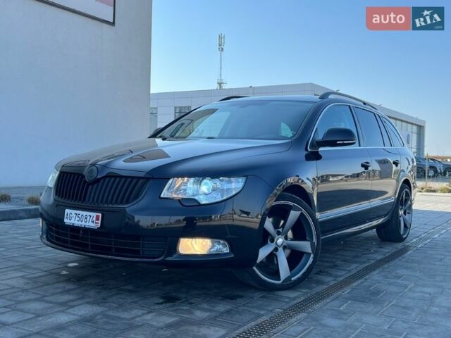 Чорний Шкода Суперб, об'ємом двигуна 2 л та пробігом 190 тис. км за 12950 $, фото 1 на Automoto.ua