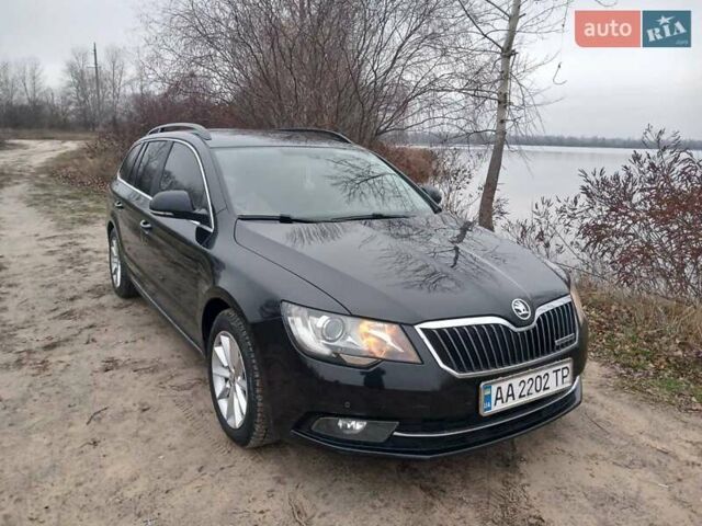 Черный Шкода Суперб, объемом двигателя 1.6 л и пробегом 322 тыс. км за 10900 $, фото 1 на Automoto.ua