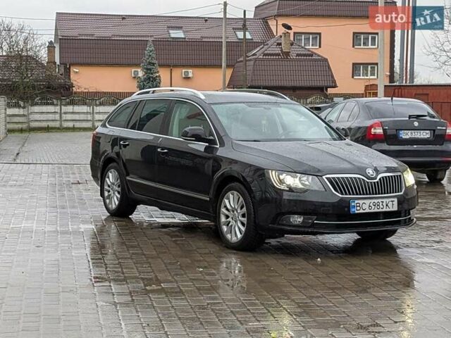Чорний Шкода Суперб, об'ємом двигуна 2 л та пробігом 298 тис. км за 12500 $, фото 1 на Automoto.ua