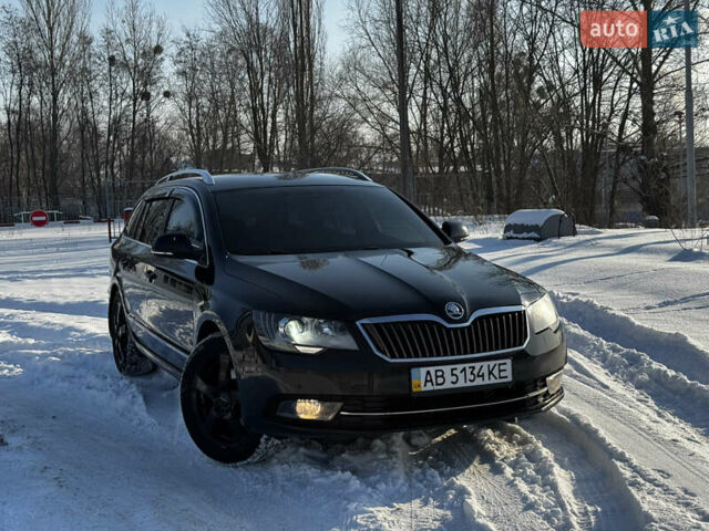 Чорний Шкода Суперб, об'ємом двигуна 2 л та пробігом 318 тис. км за 11999 $, фото 1 на Automoto.ua