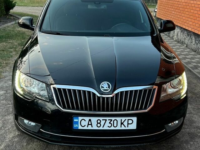 Чорний Шкода Суперб, об'ємом двигуна 2 л та пробігом 271 тис. км за 12950 $, фото 1 на Automoto.ua