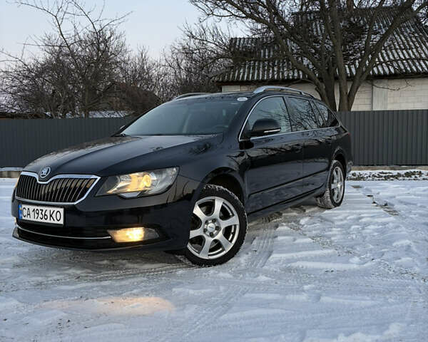 Черный Шкода Суперб, объемом двигателя 1.97 л и пробегом 272 тыс. км за 12900 $, фото 1 на Automoto.ua