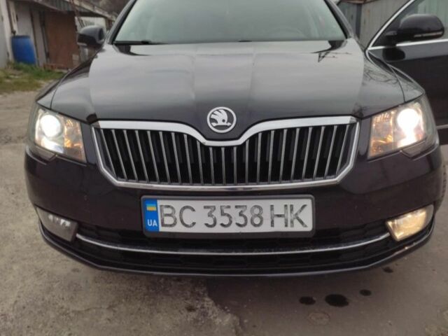 Чорний Шкода Суперб, об'ємом двигуна 2 л та пробігом 207 тис. км за 13500 $, фото 1 на Automoto.ua