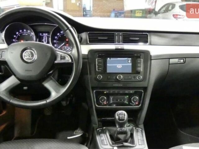 Черный Шкода Суперб, объемом двигателя 0 л и пробегом 270 тыс. км за 10500 $, фото 1 на Automoto.ua