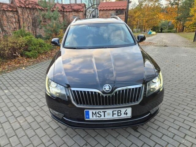 Черный Шкода Суперб, объемом двигателя 2 л и пробегом 240 тыс. км за 7800 $, фото 1 на Automoto.ua