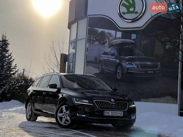 Чорний Шкода Суперб, об'ємом двигуна 1.97 л та пробігом 122 тис. км за 21700 $, фото 1 на Automoto.ua