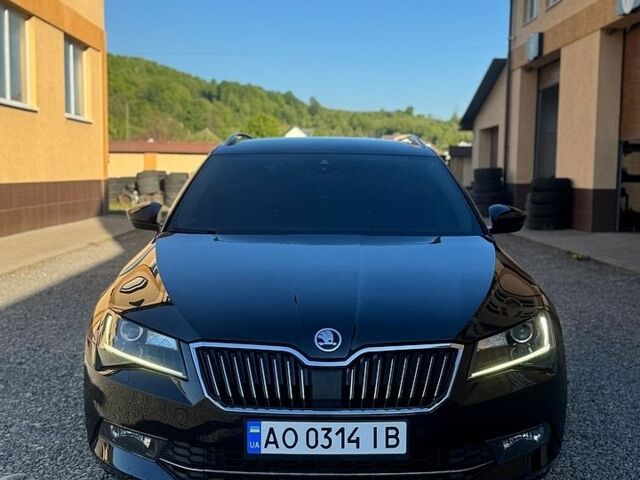 Чорний Шкода Суперб, об'ємом двигуна 2 л та пробігом 279 тис. км за 13950 $, фото 1 на Automoto.ua
