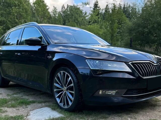 Чорний Шкода Суперб, об'ємом двигуна 2 л та пробігом 30 тис. км за 17400 $, фото 1 на Automoto.ua