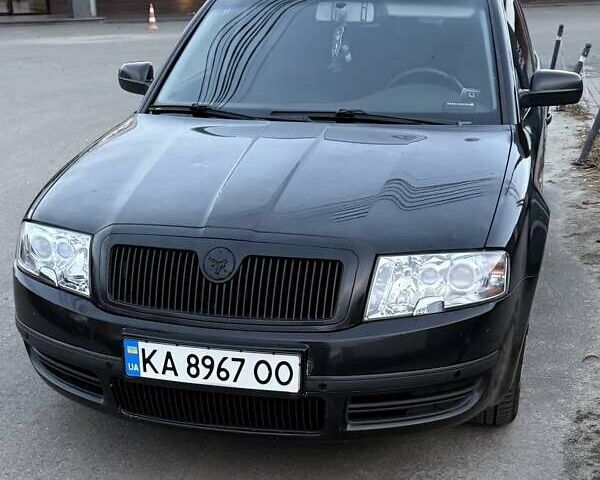 Черный Шкода Суперб, объемом двигателя 1.9 л и пробегом 503 тыс. км за 4500 $, фото 1 на Automoto.ua