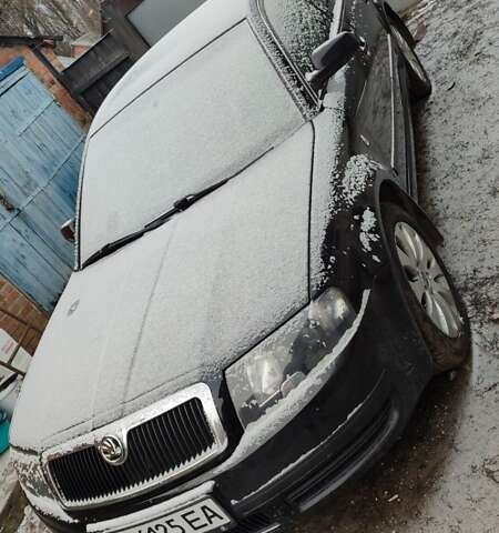 Черный Шкода Суперб, объемом двигателя 1.78 л и пробегом 400 тыс. км за 4500 $, фото 1 на Automoto.ua