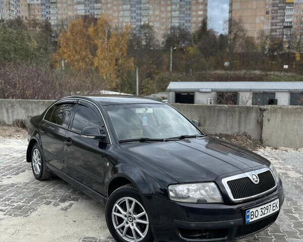 Черный Шкода Суперб, объемом двигателя 1.78 л и пробегом 234 тыс. км за 4850 $, фото 1 на Automoto.ua