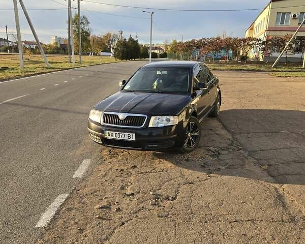 Черный Шкода Суперб, объемом двигателя 1.9 л и пробегом 316 тыс. км за 5900 $, фото 1 на Automoto.ua