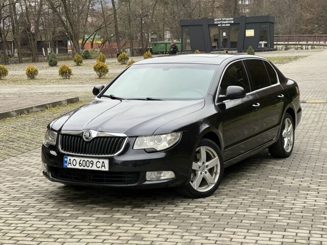 Чорний Шкода Суперб, об'ємом двигуна 2 л та пробігом 300 тис. км за 7800 $, фото 1 на Automoto.ua
