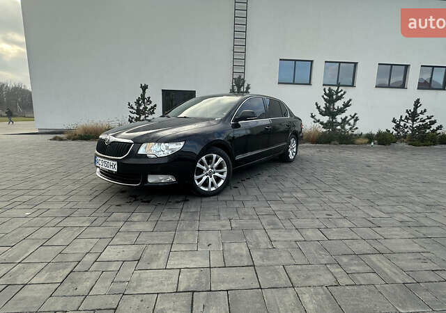 Черный Шкода Суперб, объемом двигателя 2 л и пробегом 296 тыс. км за 9300 $, фото 1 на Automoto.ua