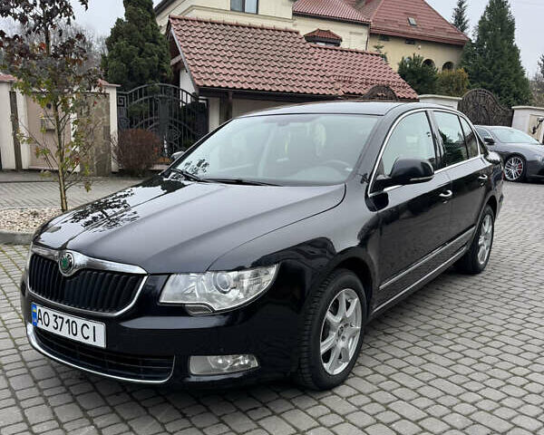 Черный Шкода Суперб, объемом двигателя 1.97 л и пробегом 261 тыс. км за 11700 $, фото 1 на Automoto.ua