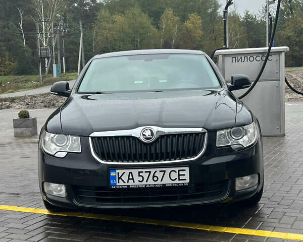 Черный Шкода Суперб, объемом двигателя 1.6 л и пробегом 252 тыс. км за 8200 $, фото 1 на Automoto.ua