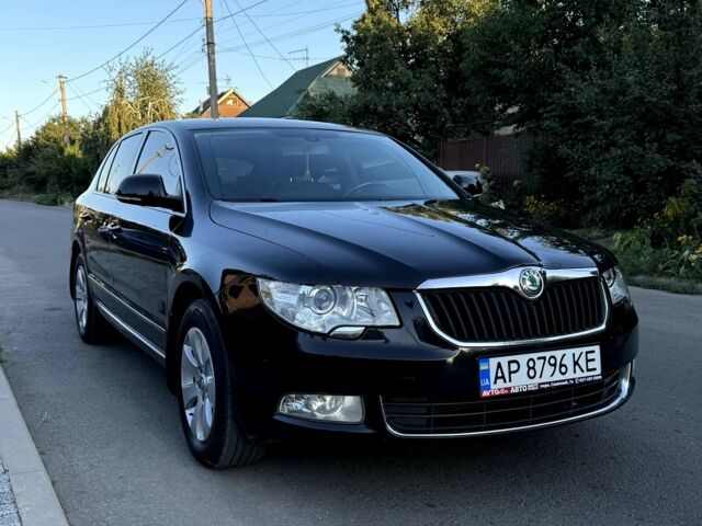 Черный Шкода Суперб, объемом двигателя 1.8 л и пробегом 215 тыс. км за 7600 $, фото 1 на Automoto.ua