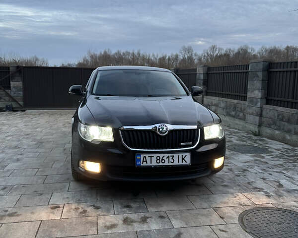 Чорний Шкода Суперб, об'ємом двигуна 1.6 л та пробігом 222 тис. км за 11850 $, фото 1 на Automoto.ua