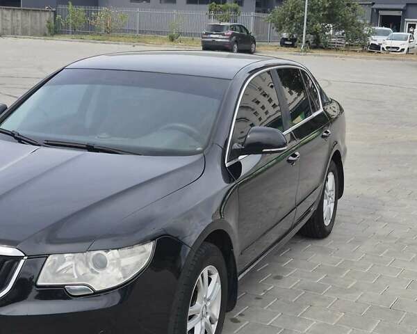 Черный Шкода Суперб, объемом двигателя 1.8 л и пробегом 167 тыс. км за 8500 $, фото 1 на Automoto.ua
