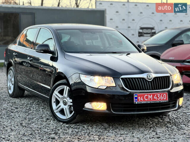 Черный Шкода Суперб, объемом двигателя 1.6 л и пробегом 220 тыс. км за 10600 $, фото 1 на Automoto.ua