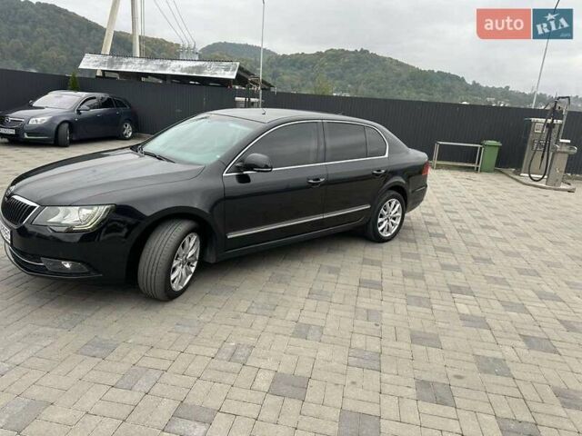 Черный Шкода Суперб, объемом двигателя 2 л и пробегом 325 тыс. км за 13250 $, фото 1 на Automoto.ua