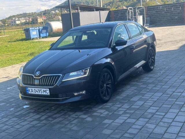 Чорний Шкода Суперб, об'ємом двигуна 2 л та пробігом 262 тис. км за 13300 $, фото 1 на Automoto.ua
