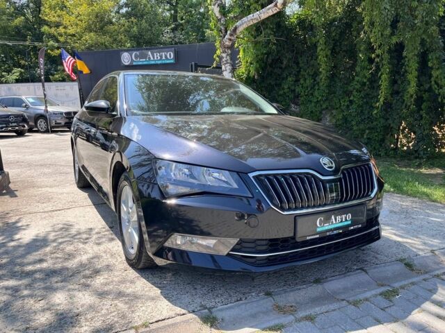 Чорний Шкода Суперб, об'ємом двигуна 2 л та пробігом 270 тис. км за 15500 $, фото 1 на Automoto.ua