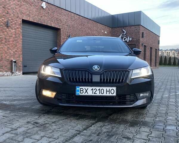 Черный Шкода Суперб, объемом двигателя 1.97 л и пробегом 110 тыс. км за 29499 $, фото 1 на Automoto.ua
