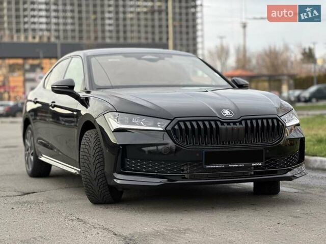 Чорний Шкода Суперб, об'ємом двигуна 1.98 л та пробігом 1 тис. км за 51999 $, фото 1 на Automoto.ua
