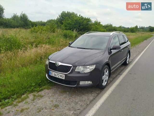 Коричневый Шкода Суперб, объемом двигателя 1.97 л и пробегом 319 тыс. км за 11500 $, фото 1 на Automoto.ua