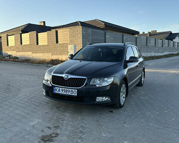 Коричневий Шкода Суперб, об'ємом двигуна 1.97 л та пробігом 290 тис. км за 9499 $, фото 1 на Automoto.ua