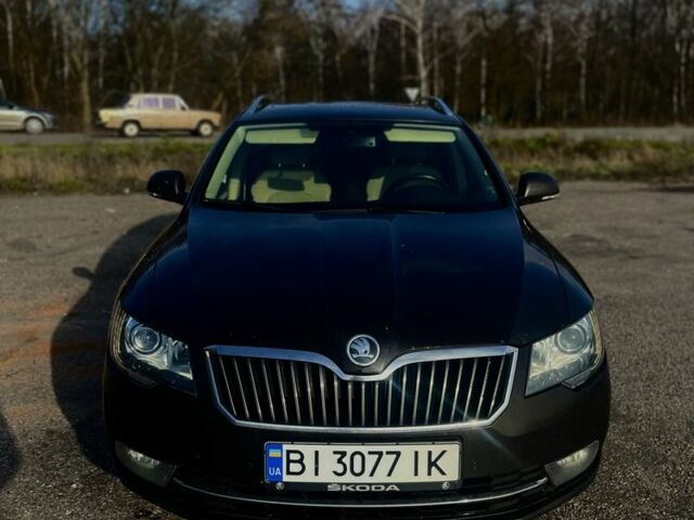 Коричневый Шкода Суперб, объемом двигателя 2 л и пробегом 236 тыс. км за 11500 $, фото 1 на Automoto.ua