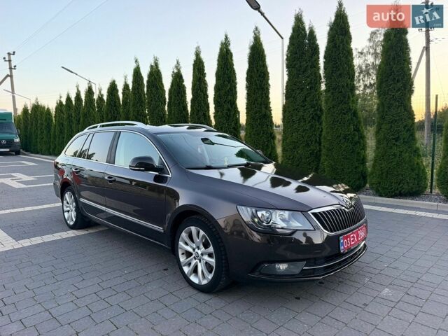 Коричневий Шкода Суперб, об'ємом двигуна 2 л та пробігом 255 тис. км за 12400 $, фото 1 на Automoto.ua