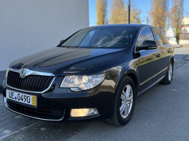 Коричневий Шкода Суперб, об'ємом двигуна 1.4 л та пробігом 242 тис. км за 7499 $, фото 1 на Automoto.ua