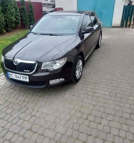 Коричневий Шкода Суперб, об'ємом двигуна 1.6 л та пробігом 320 тис. км за 9100 $, фото 1 на Automoto.ua