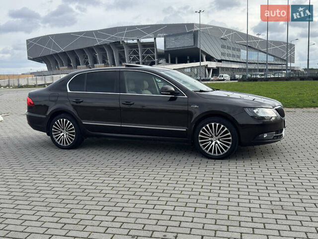 Коричневий Шкода Суперб, об'ємом двигуна 2 л та пробігом 280 тис. км за 14200 $, фото 1 на Automoto.ua