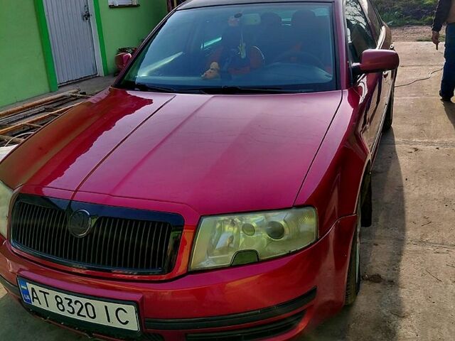 Красный Шкода Суперб, объемом двигателя 2.5 л и пробегом 350 тыс. км за 3500 $, фото 1 на Automoto.ua