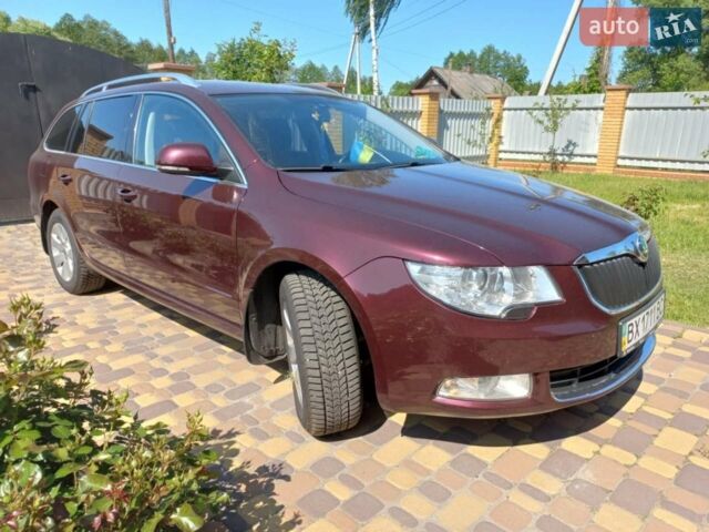 Червоний Шкода Суперб, об'ємом двигуна 1.8 л та пробігом 160 тис. км за 12000 $, фото 1 на Automoto.ua