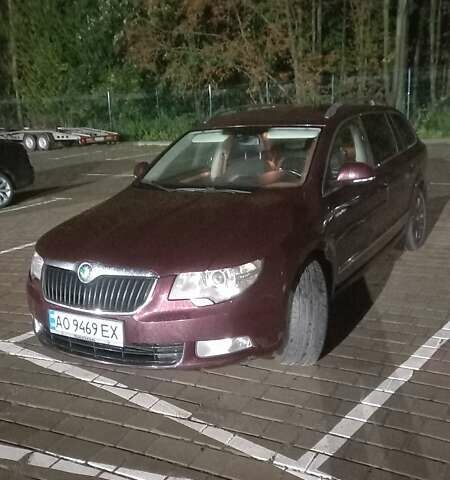 Красный Шкода Суперб, объемом двигателя 1.97 л и пробегом 280 тыс. км за 9900 $, фото 1 на Automoto.ua