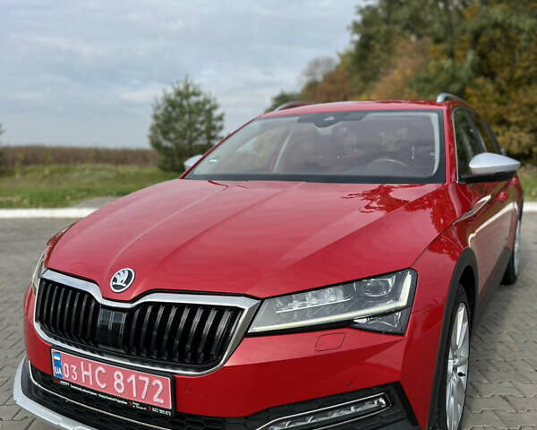 Красный Шкода Суперб, объемом двигателя 2 л и пробегом 253 тыс. км за 21500 $, фото 1 на Automoto.ua